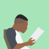 書類を読む男性